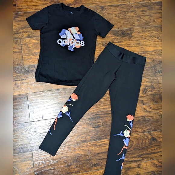 Women's Adidas leggings & t shirt - like new! - Picture 1 of 6